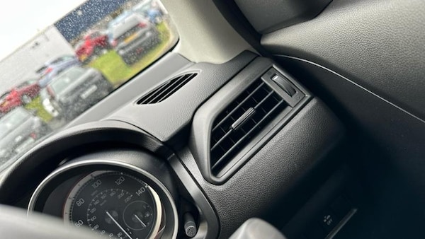 Used Suzuki Swift 2024 for sale - 75266404: Photo 41
