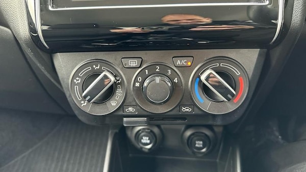 Used Suzuki Swift 2024 for sale - 75266404: Photo 52