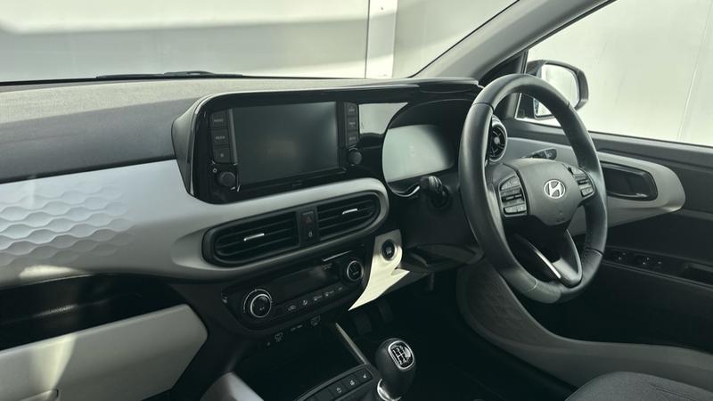 Used Hyundai i10 2023 for sale - 76382341: Photo 11