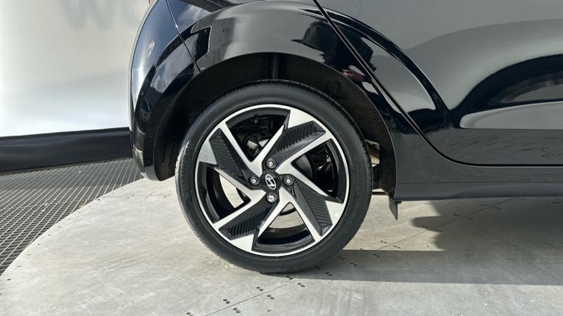 Used Hyundai i10 2023 for sale - 76382341: Photo 19