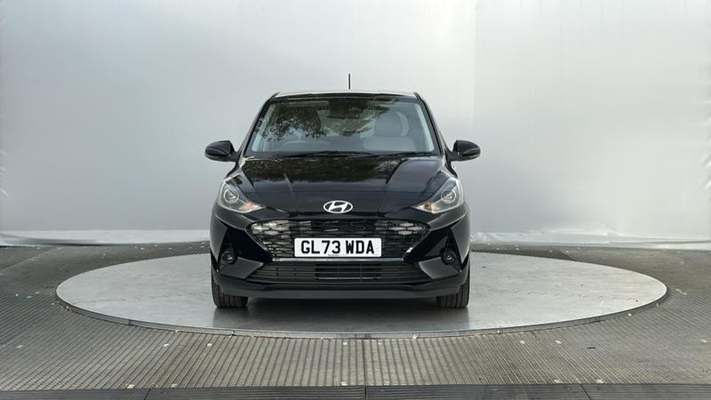 Used Hyundai i10 2023 for sale - 76382341: Photo 3
