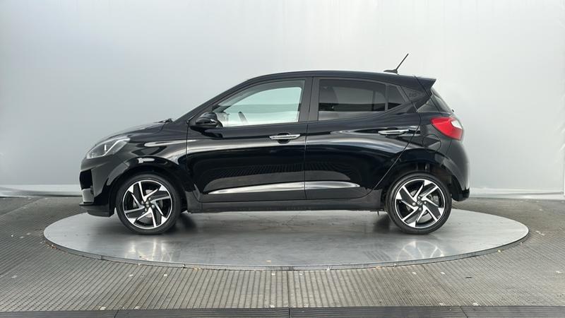 Used Hyundai i10 2023 for sale - 76382341: Photo 9