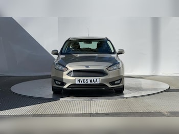 Used Ford Focus 2015 for sale - 75399374: Photo