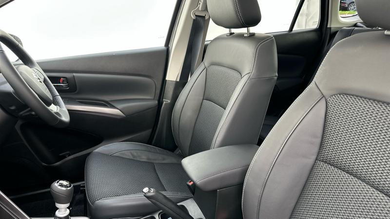 Used Suzuki SX4 S-Cross 2025 for sale - 76382322: Photo 23