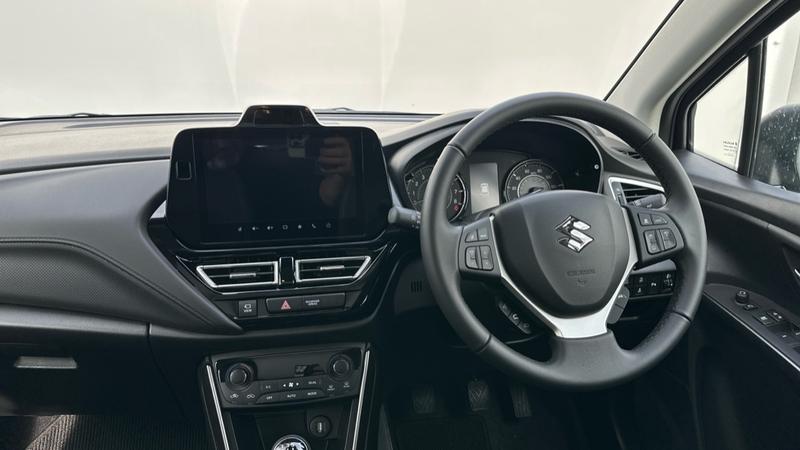 Used Suzuki SX4 S-Cross 2025 for sale - 76382322: Photo 4