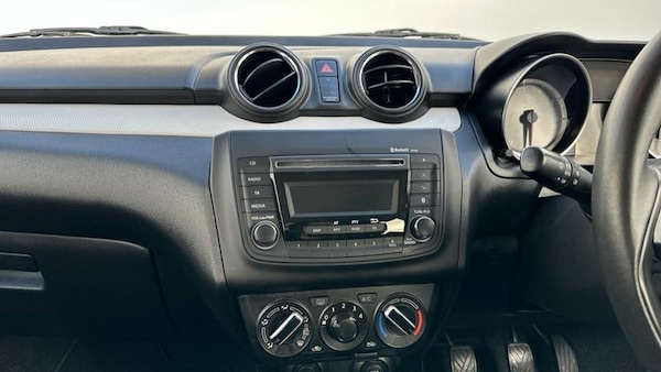 Used Suzuki Swift 2019 for sale - 76172623: Photo 12