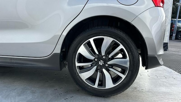 Used Suzuki Swift 2019 for sale - 76172623: Photo 18