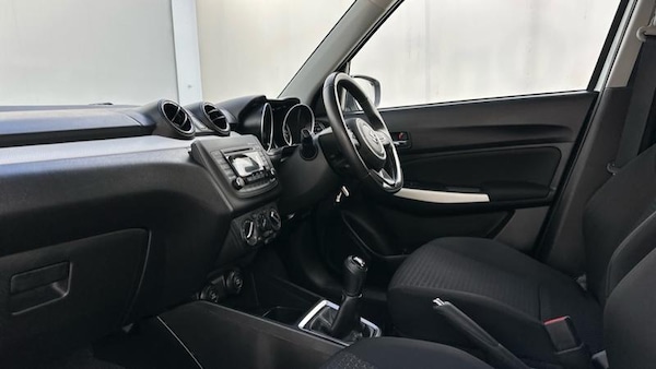 Used Suzuki Swift 2019 for sale - 76172623: Photo 25