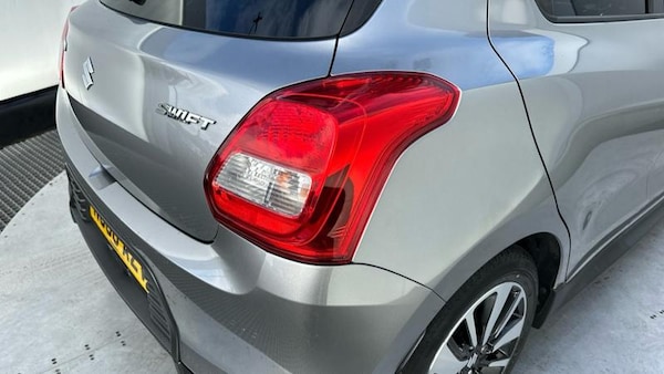 Used Suzuki Swift 2019 for sale - 76172623: Photo 28