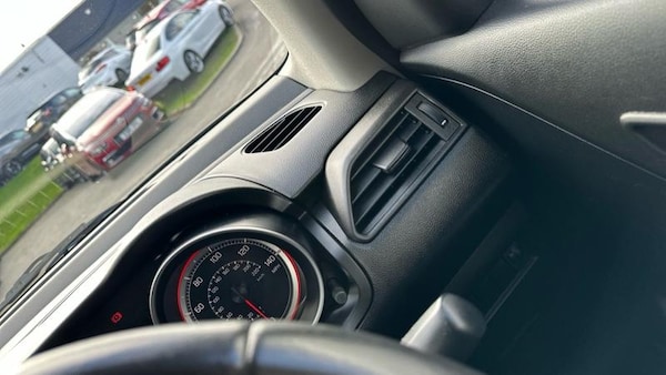 Used Suzuki Swift 2019 for sale - 76172623: Photo 43