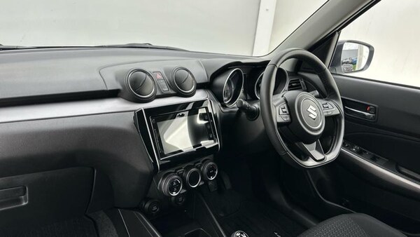 Used Suzuki Swift 2022 for sale - 75685988: Photo 11