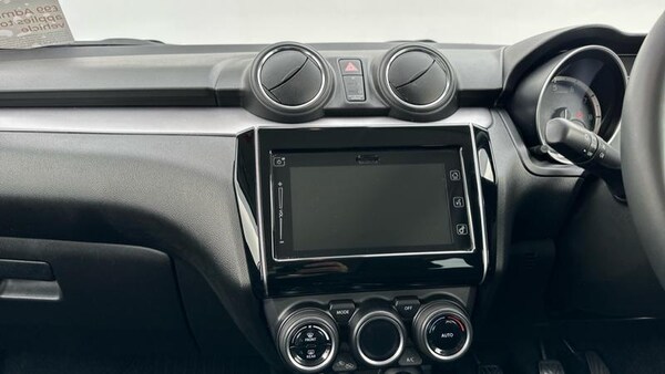 Used Suzuki Swift 2022 for sale - 75685988: Photo 12