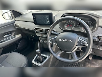 Used Dacia Sandero Stepway 2023 for sale - 78493231: Photo
