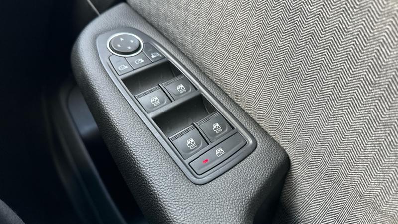 Used Renault Clio 2024 for sale - 75621062: Photo 41