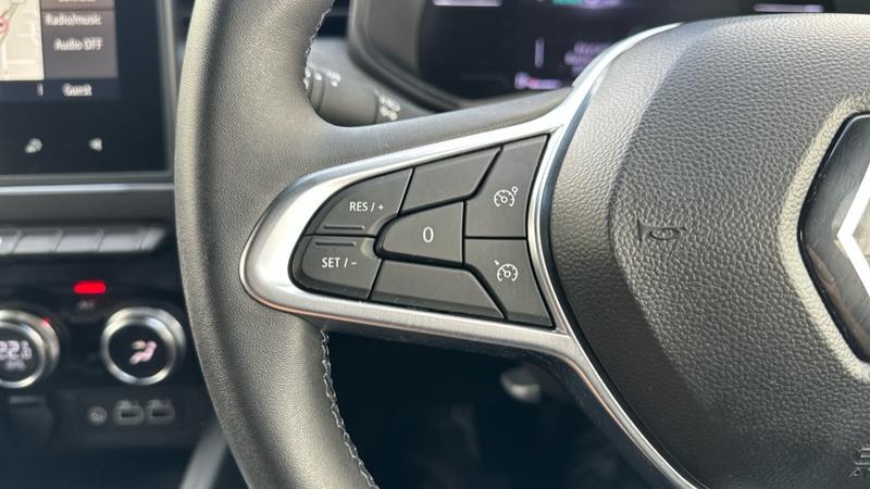 Used Renault Clio 2024 for sale - 75621062: Photo 45