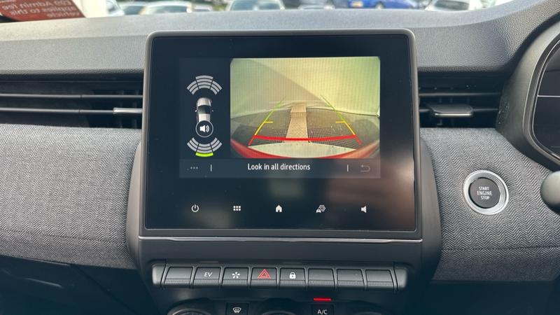 Used Renault Clio 2024 for sale - 75621062: Photo 56