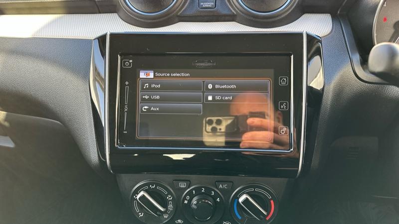 Used Suzuki Swift 2023 for sale - 76748162: Photo 53