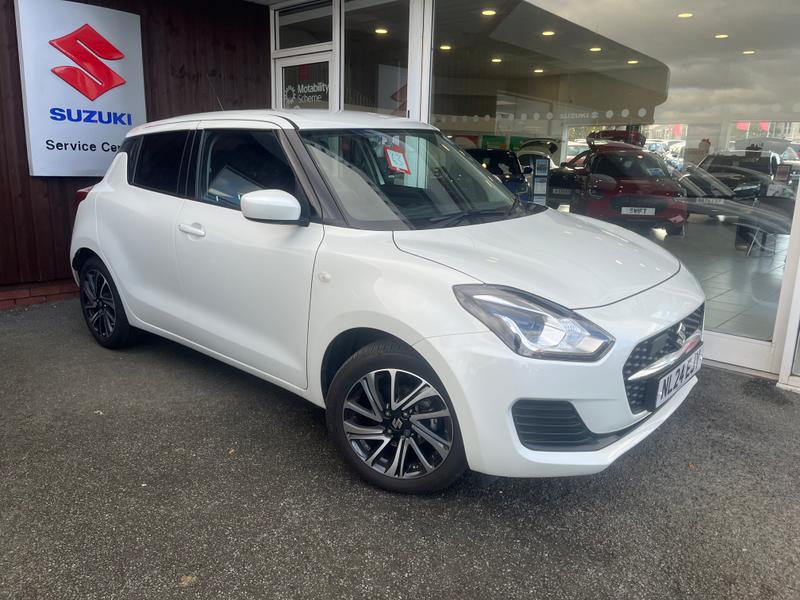 Used Suzuki Swift 2024 for sale - 76419804: Photo 1