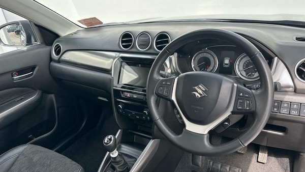 Used Suzuki Vitara 2022 for sale - 74871645: Photo 2