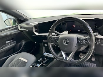 Used Vauxhall Mokka-e 2023 for sale - 75705801: Photo