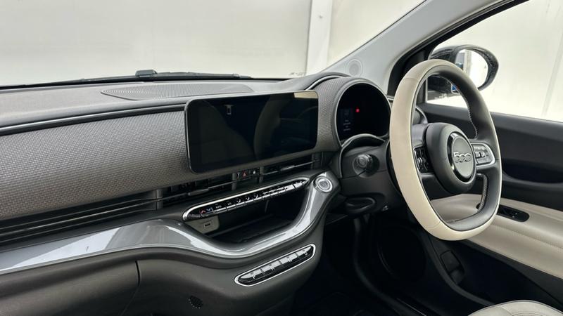 Used Fiat 500e 2022 for sale - 76419809: Photo 11