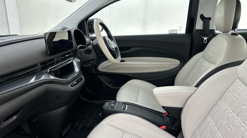 Used Fiat 500e 2022 for sale - 76419809: Photo 26