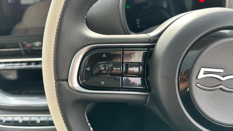 Used Fiat 500e 2022 for sale - 76419809: Photo 55