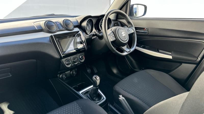 Used Suzuki Swift 2023 for sale - 77791516: Photo 12