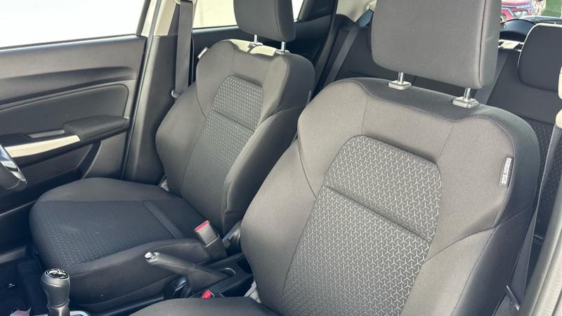 Used Suzuki Swift 2023 for sale - 77791516: Photo 30