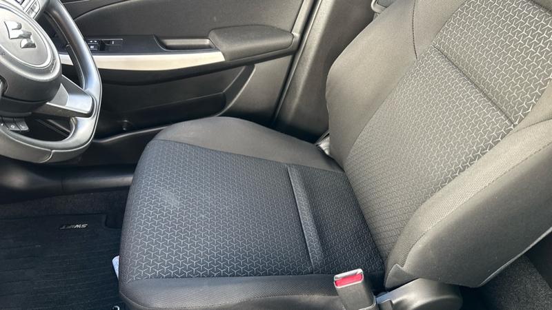 Used Suzuki Swift 2023 for sale - 77791516: Photo 38