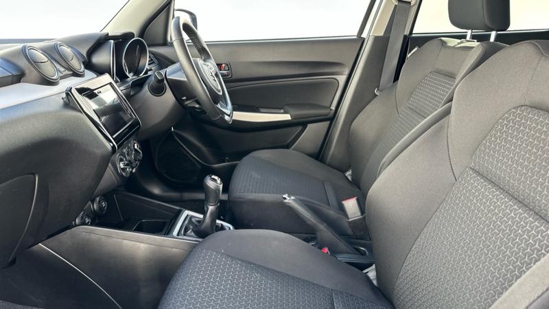 Used Suzuki Swift 2023 for sale - 77791516: Photo 41