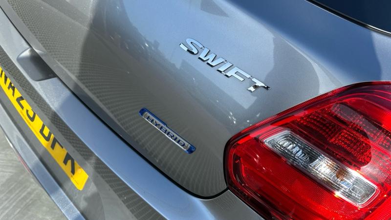 Used Suzuki Swift 2023 for sale - 77791516: Photo 52