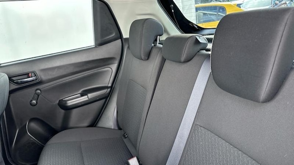 Used Suzuki Swift 2023 for sale - 76154179: Photo 14