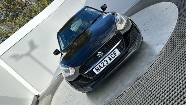 Used Suzuki Swift 2023 for sale - 76154179: Photo 33