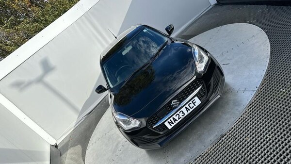 Used Suzuki Swift 2023 for sale - 76154179: Photo 34