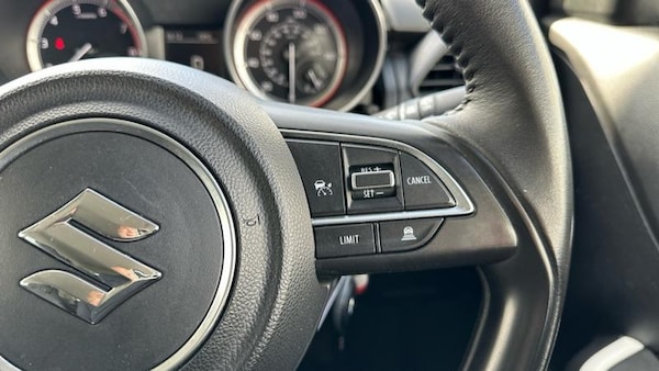 Used Suzuki Swift 2023 for sale - 76154179: Photo 42