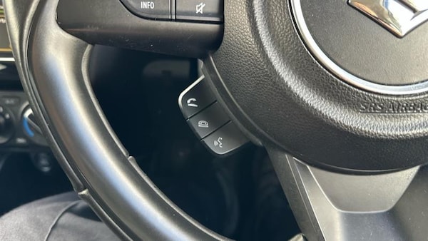 Used Suzuki Swift 2023 for sale - 76154179: Photo 44