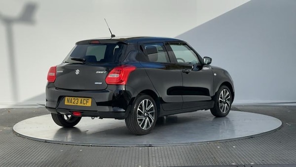 Used Suzuki Swift 2023 for sale - 76154179: Photo 6