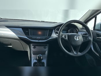 Used Vauxhall Astra 2016 for sale - 78357199: Photo