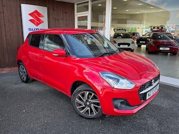 Used Suzuki Swift 2023 for sale - 75880933: Photo