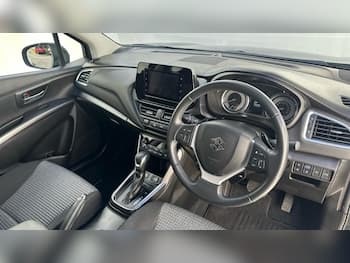 Used Suzuki SX4 S-Cross 2023 for sale - 79713357: Photo