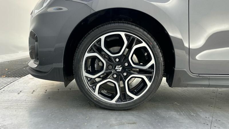 Used Suzuki Swift 2023 for sale - 76452954: Photo 17
