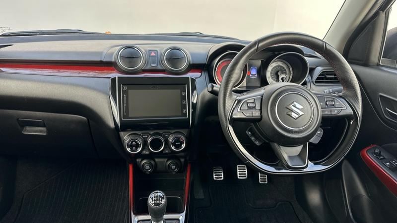 Used Suzuki Swift 2023 for sale - 76452954: Photo 4