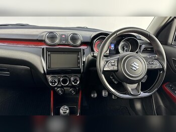 Used Suzuki Swift 2023 for sale - 76452954: Photo