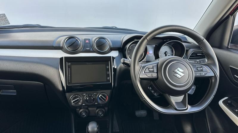 Used Suzuki Swift 2024 for sale - 76302777: Photo 4