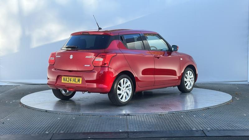 Used Suzuki Swift 2024 for sale - 76302777: Photo 6