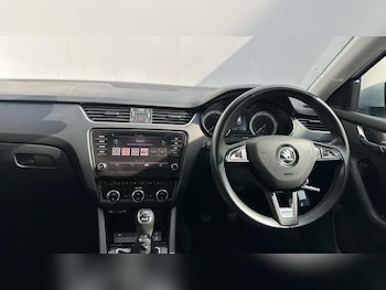 Used Skoda Octavia 2018 for sale - 78430937: Photo