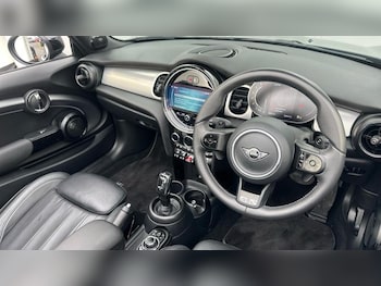 Used MINI Convertible 2023 for sale - 79369282: Photo