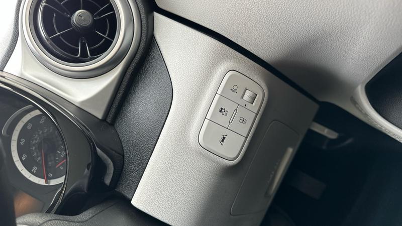 Used Hyundai i10 2022 for sale - 76302741: Photo 43