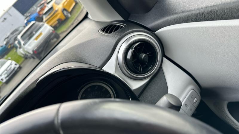 Used Hyundai i10 2022 for sale - 76302741: Photo 44